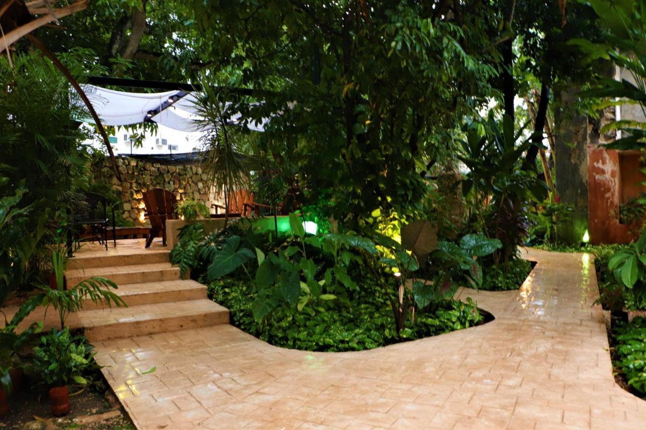 Casa Marlene Hotel วัลลาโดลิด ภายนอก รูปภาพ